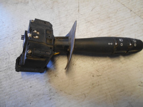 Comutador Luzes Piscas Renault Clio II 2004 CLP631